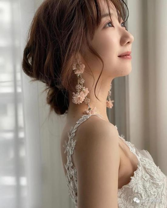 柏木由纪患脊髓空洞症接受治疗的同时继续工作