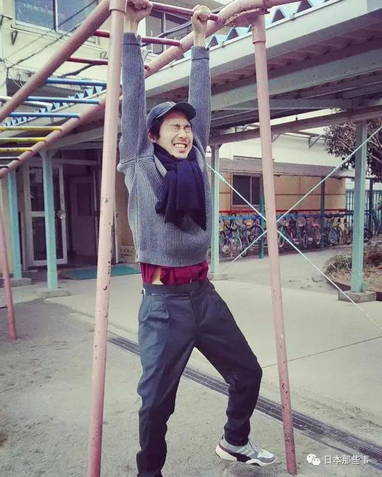 安藤樱与柄本佑夫妻档接连获奖可谓是强强联合