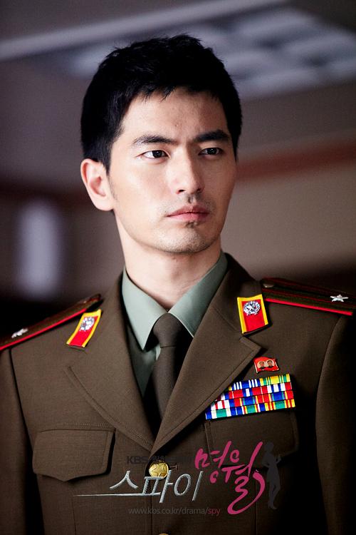 间谍明月资料页_娱乐资料库_新浪娱乐_新浪网