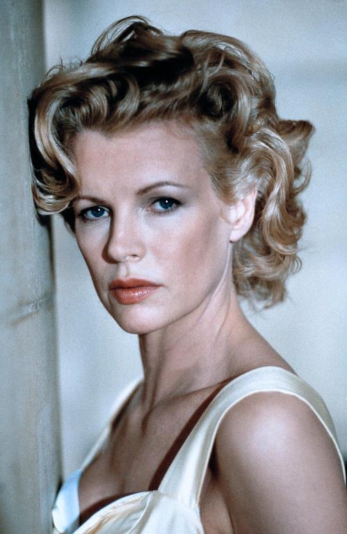 史派西,罗素·克劳和盖·皮尔斯三位主演中走出了两位奥斯卡影帝,而