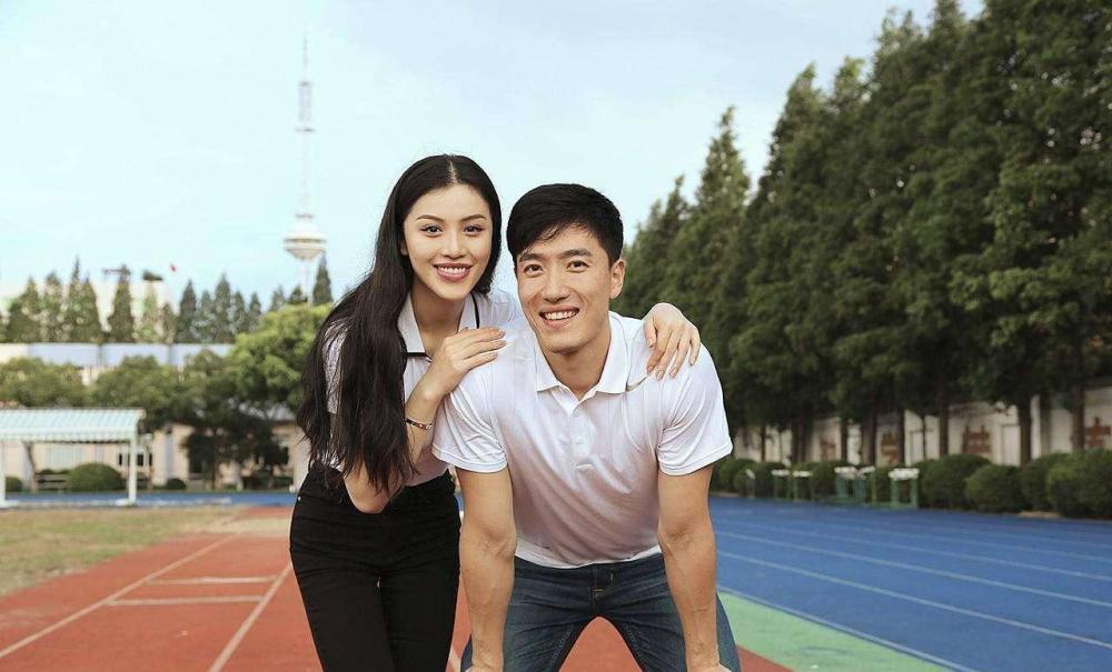 刘翔前妻力挺被造谣出轨女子正面回应与前夫婚姻 葛天 刘翔 新浪娱乐 新浪网 刘翔前妻力挺被造谣出轨女子正面回应与前夫婚姻 葛天 刘翔 新浪娱乐 新浪网