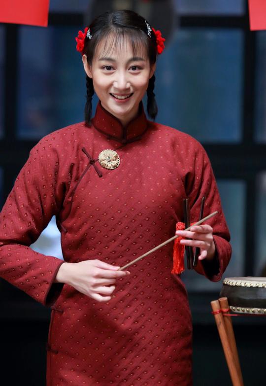 海报剧照剧情:上象娱乐,芒果影视联合出品的战犯改造题材电视剧