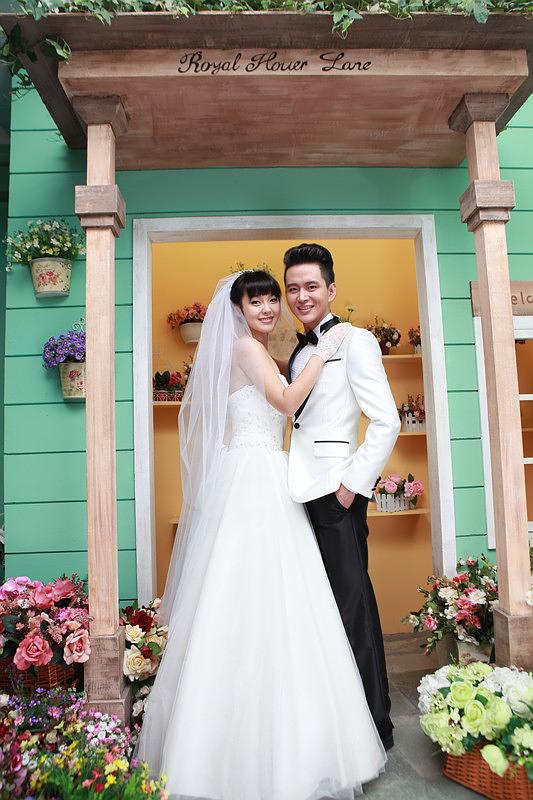 在《媳妇的美好时代》中,张佳宁饰演的小媳妇潘美丽来自农村,因为说话