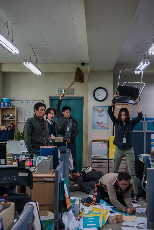 韩国音乐人方俊锡今日出殡 曾为《素媛》《老手》配乐幕后花絮影片