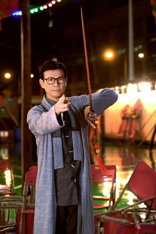 海报剧照剧情:至于赢尽口碑,由邵仲衡主演的《诡探》将会开拍全新一辑