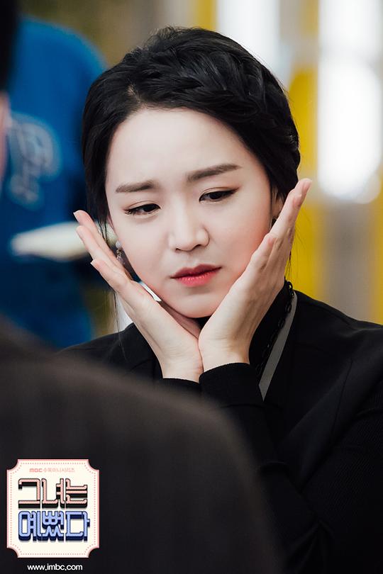 她曾美丽资料页_娱乐资料库_新浪娱乐_新浪网