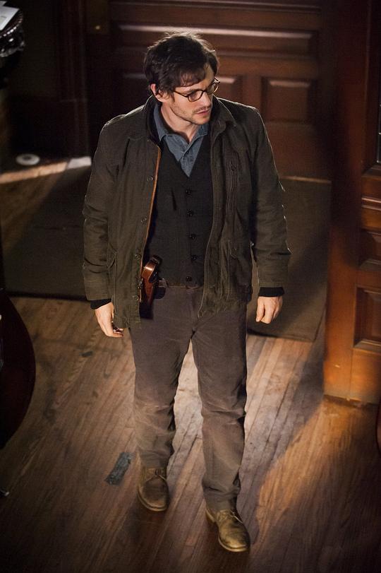 will graham(休·丹西 hugh dancy 饰)是fbi的特别调查顾问,也是