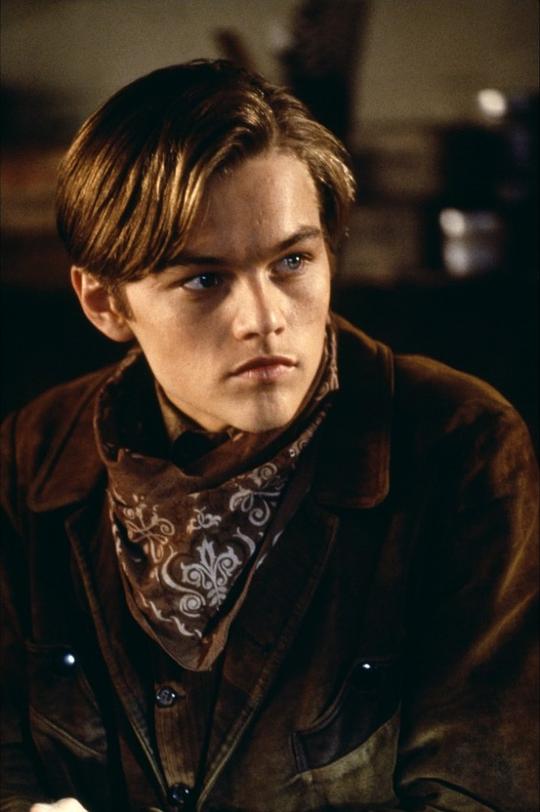 海报剧照剧情:在美国西部的一个小镇上,有一个名叫赫罗德恶霸.