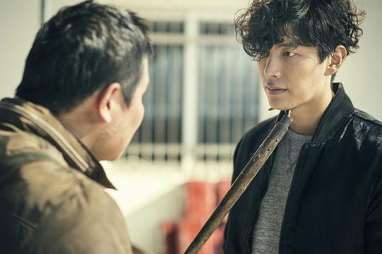 海报剧照剧情:电影《为了皇帝》是一部动作,犯罪体裁的电影,它以釜山