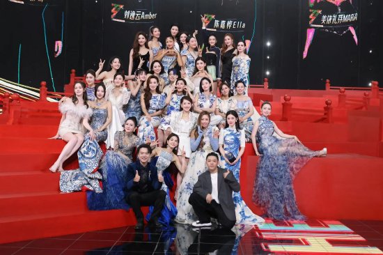 南宁一小区2.3元一级物业费，门禁坏一个月没人修？