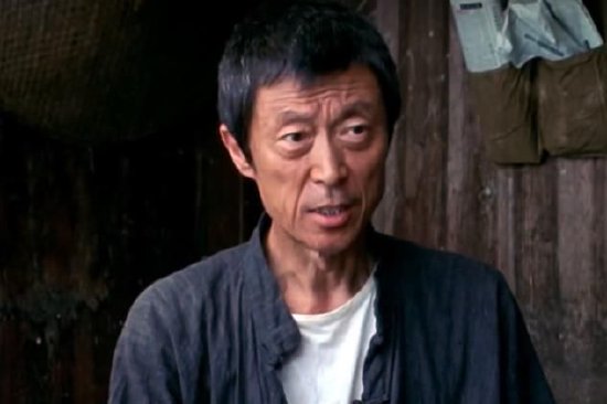 十年暗恋终成糖，合租屋里的双向奔赴