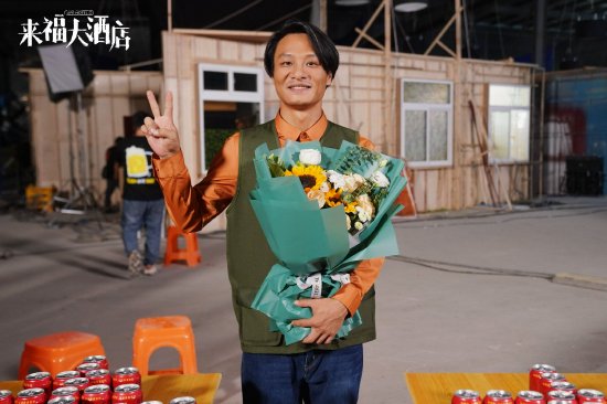 抖音上线付费聊天装扮商城，对标QQ首次试水社交商业化