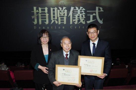 曾任銀都機構公司發行部經理的謝柏強先生向中國電影資料館捐贈了電影藏品