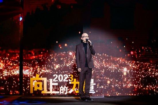 国资动态 | 城建集团：精修“最美赛道”，护航马拉松开跑