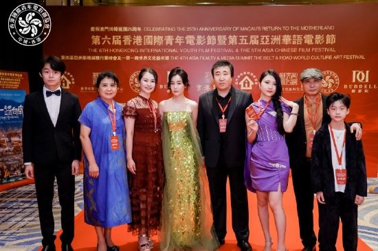 都是杨家将的后代，杨文举救下杨文广，哥哥为何不识亲弟弟？