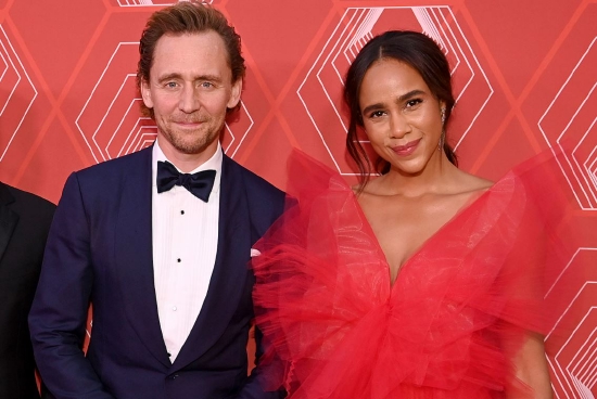 “抖森”与未婚妻查维