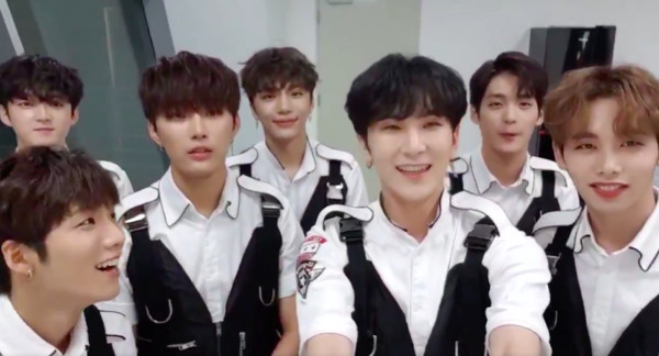 金东润突然传出离世消息,他5月才随着团体spectrum带着第一张专辑出道