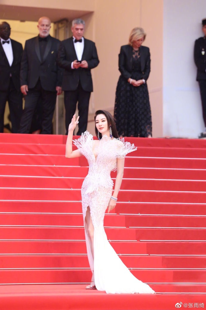 新闻人士：委内瑞拉或设280个据点准备转入恒久游击战