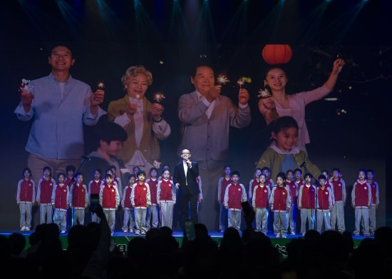都是杨家将的后代，杨文举救下杨文广，哥哥为何不识亲弟弟？