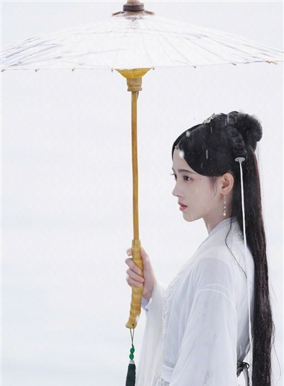 于朦胧为演许仙学中医 鞠婧祎演绎成长型白素贞