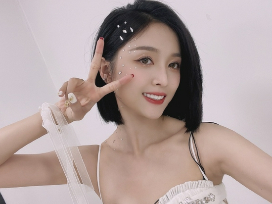 吴宣仪发手写信告别《爆裂舞台》:加油爆裂女孩们