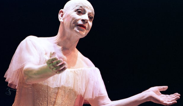 英国默剧大师林赛坎普逝世享年80岁