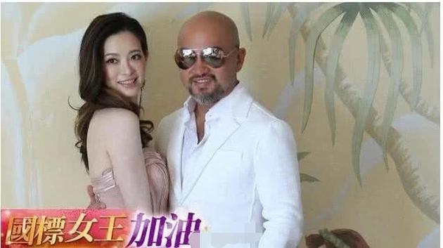 辛龙胡子花白憔悴首露面 公开刘真抢救36天内幕
