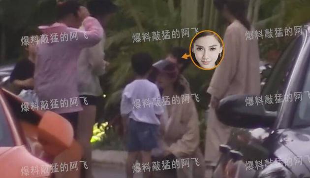 Angelababy带小海绵游三亚 见孩子撒娇耐心教育好温柔