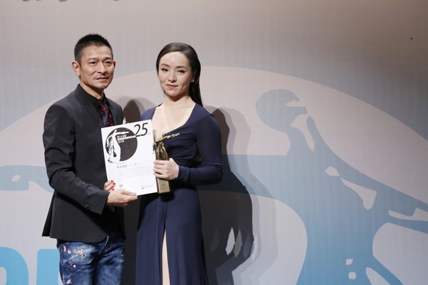 曾美慧孜先前刚夺下了第25届香港电影评论学会最佳女演员。（图／海鹏提供）