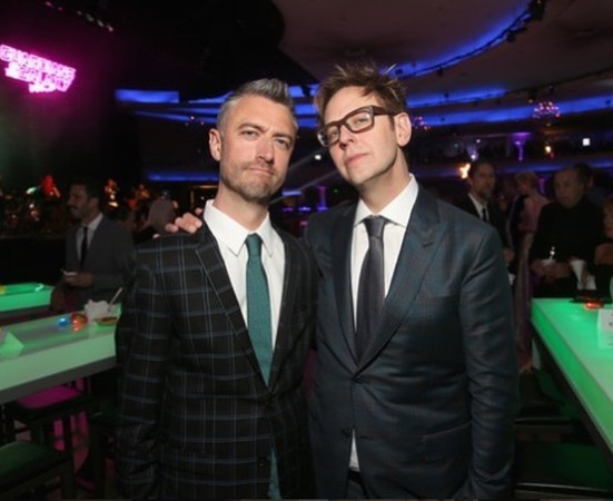 肖恩古恩（左）发文力挺哥哥詹姆斯古恩（右）