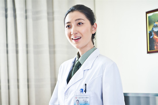 吕妍昕剧中造型