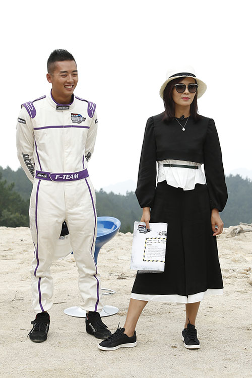 《车手》完美收官 陈羽凡蹴鞠赛对车发飙