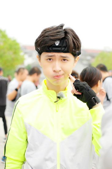 张逸杰《加速》回归  神队友组合再集结