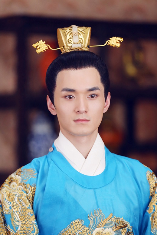 何奉天《加速》变痴情帝王 上演寻爱之旅