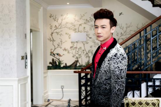 叶相明《家和万事兴》饰演陈凯文