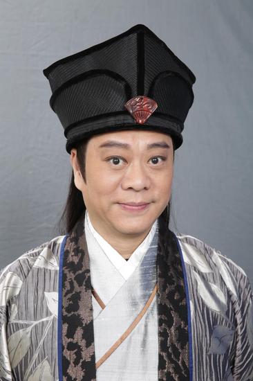 欧阳震华