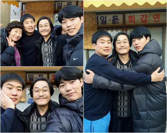 《请回答1988》演员合照