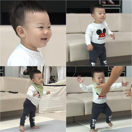 《超人回来了》李同国的小儿子学会直立行走