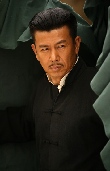 江涛大秧歌出演反派角色反差大