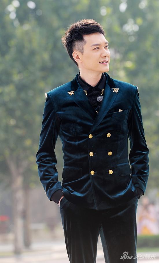 冯绍峰绅士风范