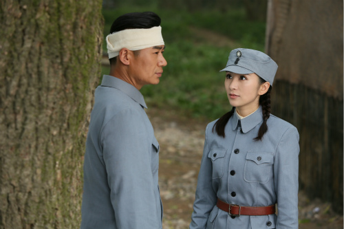 《伏击》刘庭羽剧照