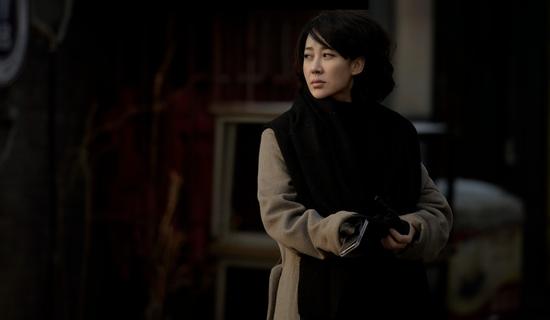 许晴《老炮儿》大玩颠覆 街头追逐爆粗口