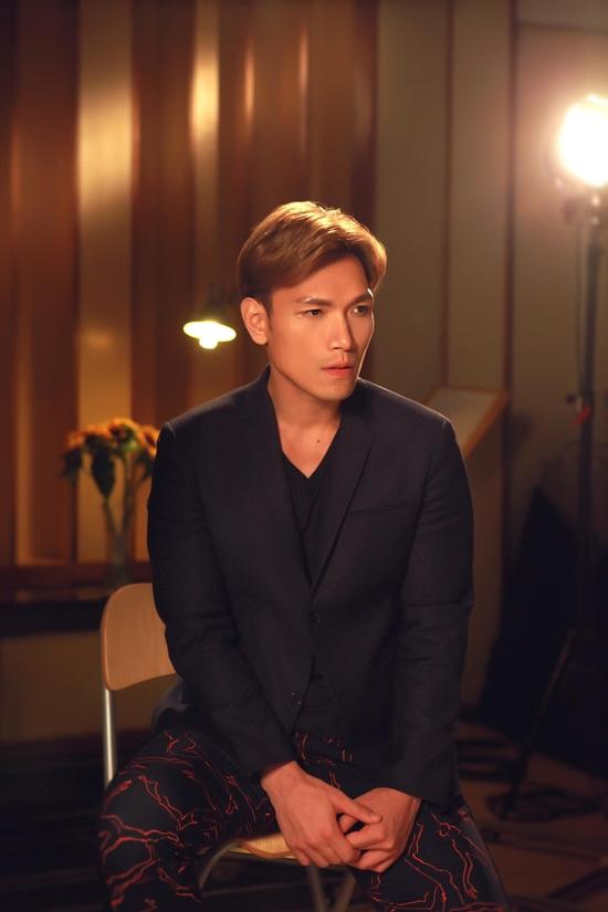 杨宗纬"带一首诗来"世界巡回演唱会北京站的演出将在12月19日北京工人
