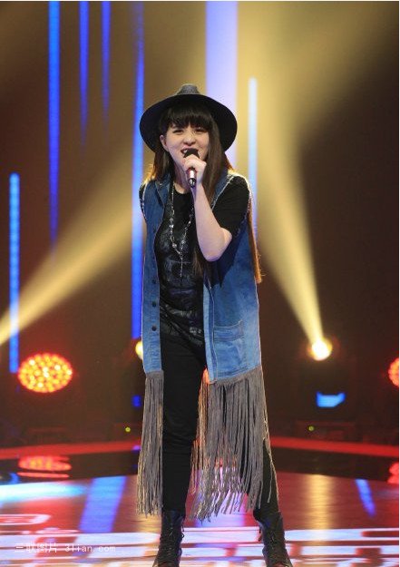 贝贝:《上春晚》致敬姚贝娜