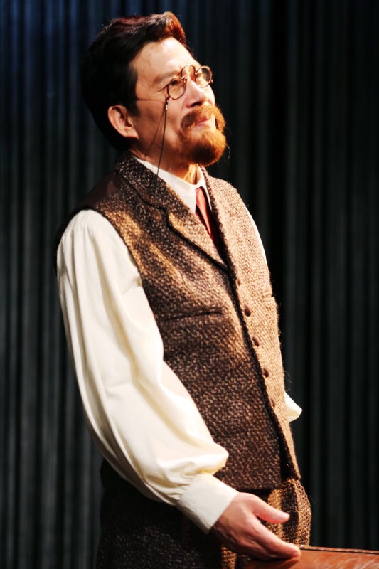 约翰施特劳斯宗平演绎另类音乐家