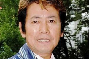 男歌手平浩二涉嫌抄袭向购买唱片者退款 手机新浪网 男歌手平浩二涉嫌抄袭向购买唱片者退款 手机新浪网