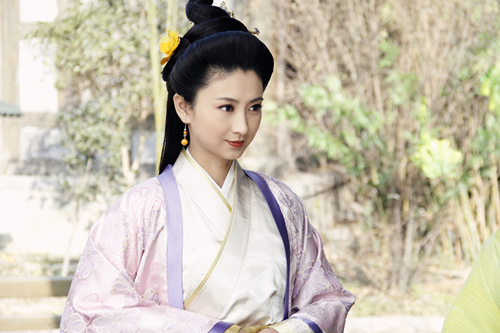 《芈月传》樊长使遇险 斓曦变宫斗牺牲品