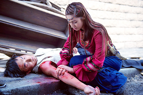 《师父》口碑火爆 麦迪娜演绎凄美爱情