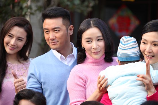 《女人不容易》由实力派演员姚芊羽,巩峥主演