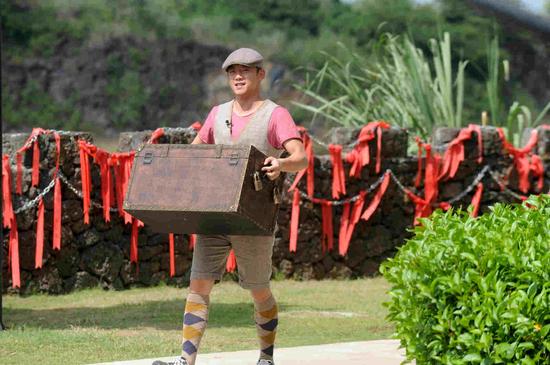 跑男3寻宝穿越之旅 郑恺反应敏捷获称赞